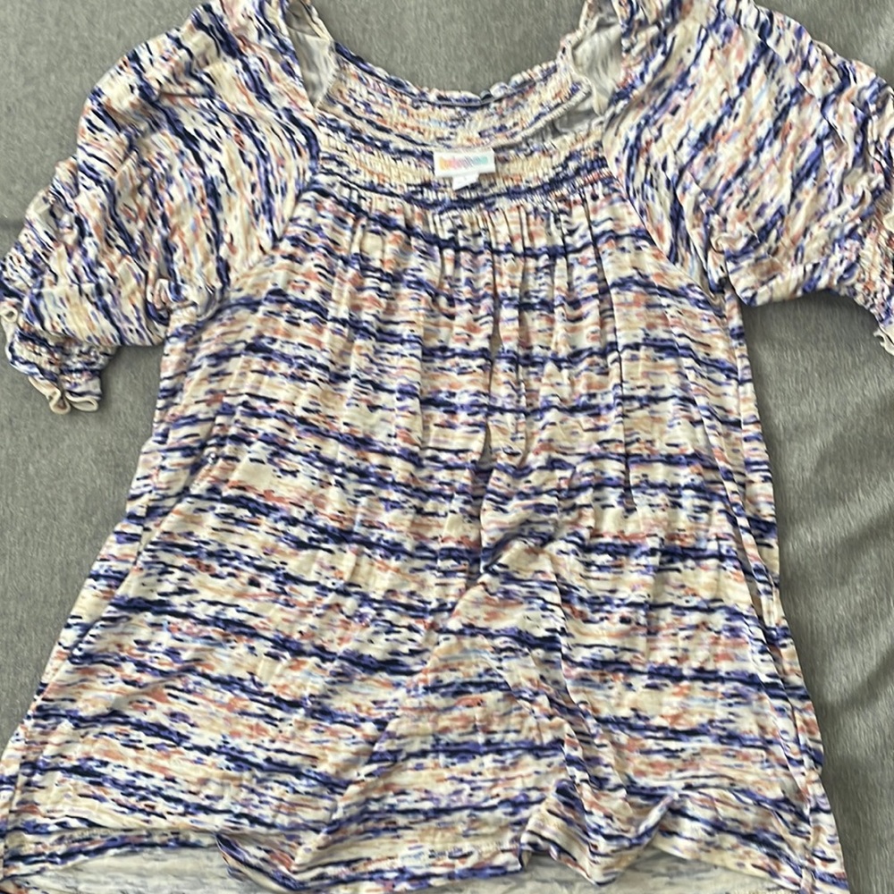 Lularoe ladies top